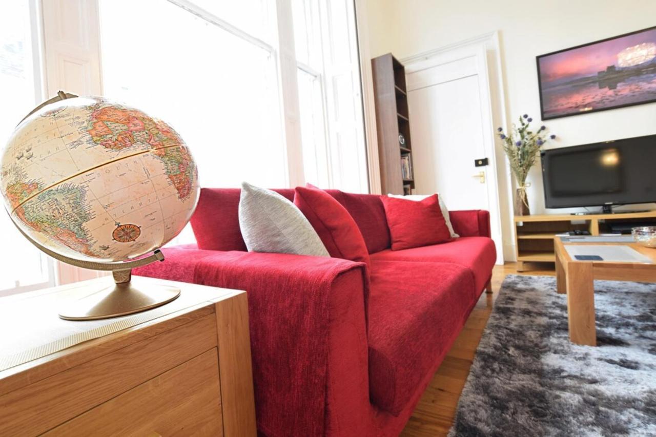Cozy 2 Bedroom Apartment At Heart Of The Edinburgh Edimburgo Exterior foto