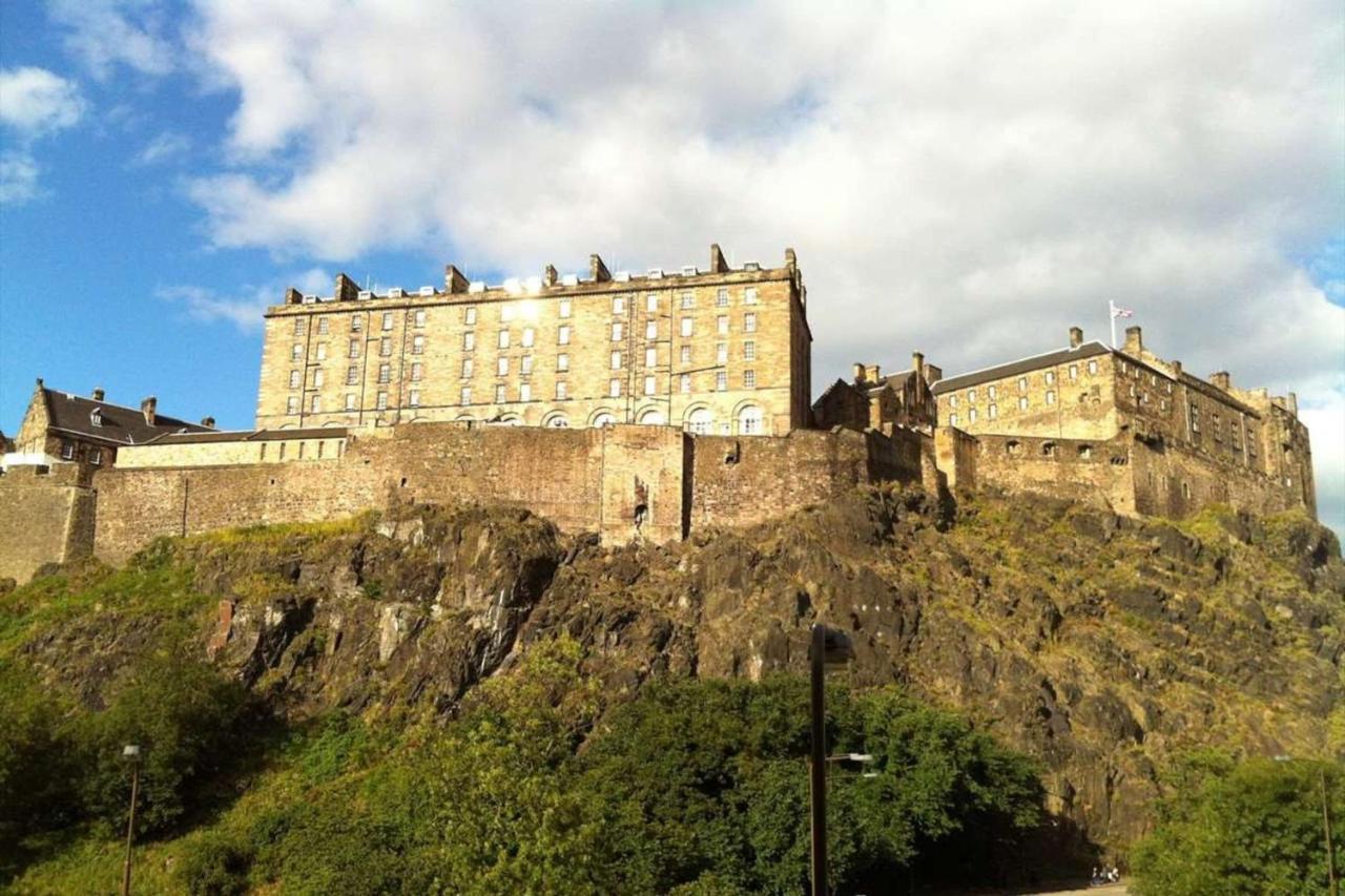Cozy 2 Bedroom Apartment At Heart Of The Edinburgh Edimburgo Exterior foto